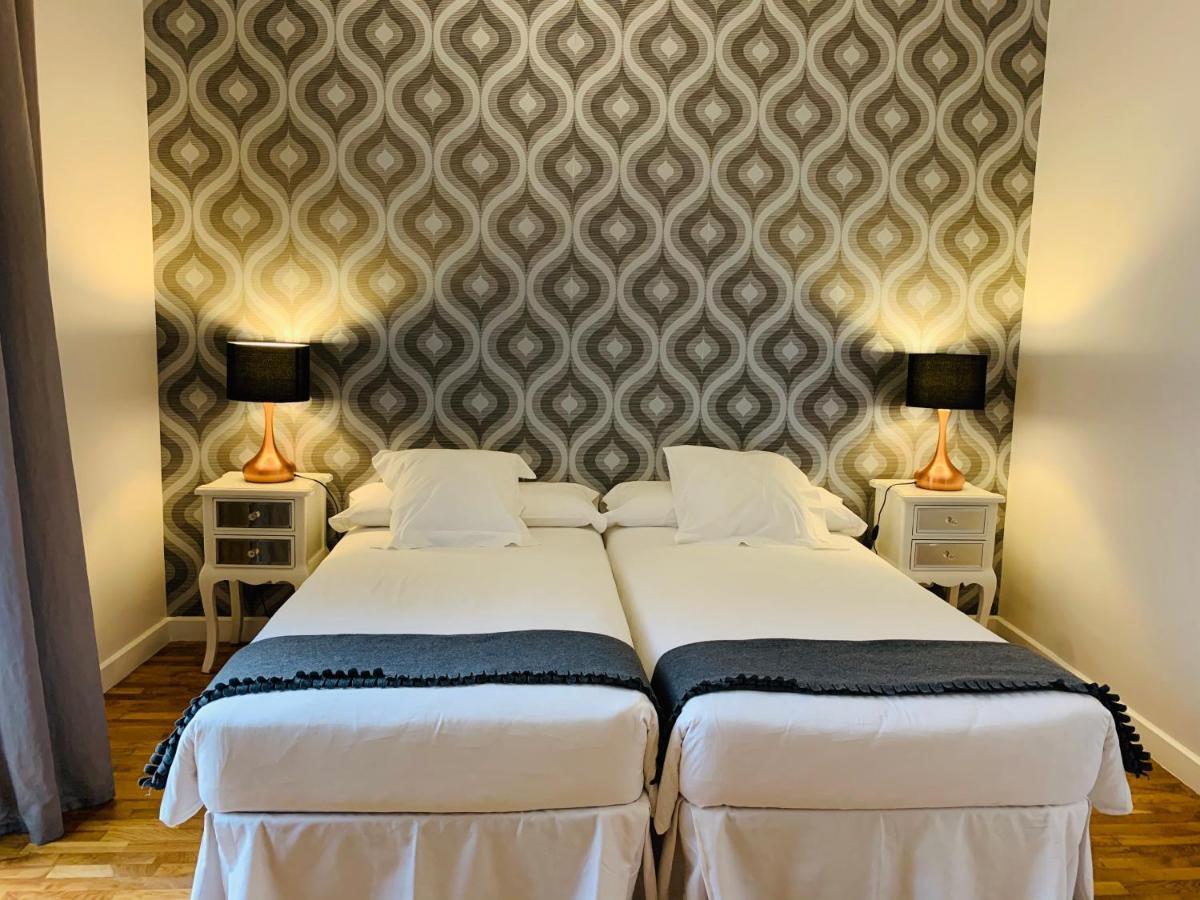 Super Balmes Guest House Βαρκελώνη Εξωτερικό φωτογραφία