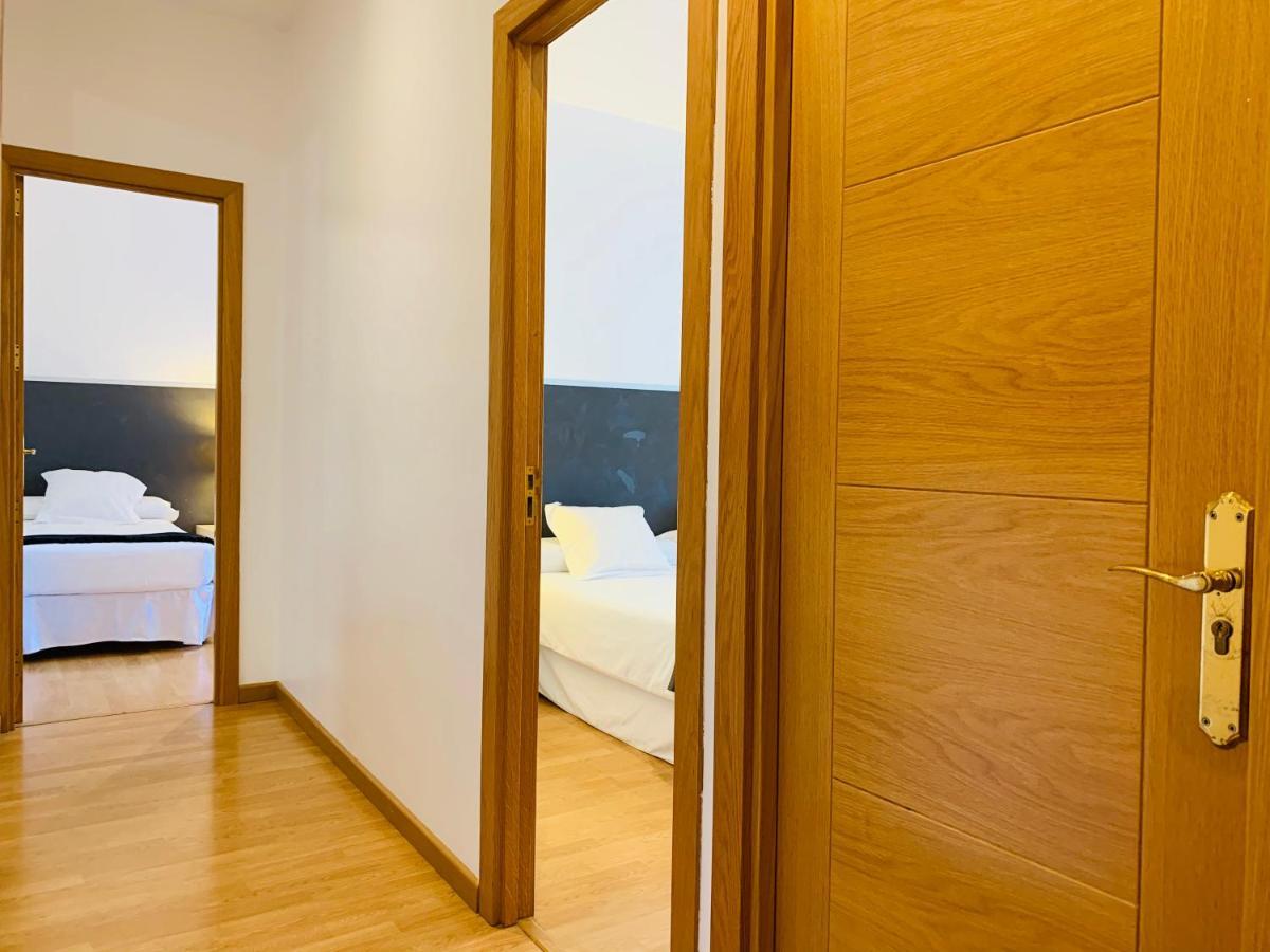 Super Balmes Guest House Βαρκελώνη Εξωτερικό φωτογραφία