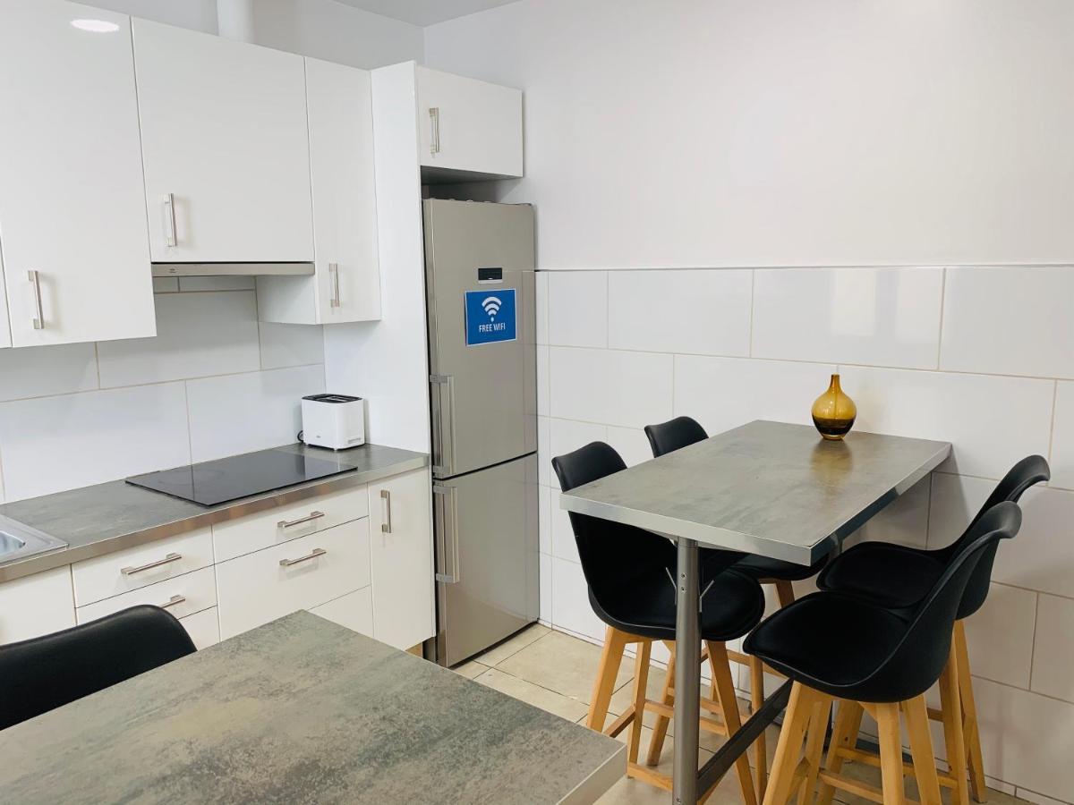 Super Balmes Guest House Βαρκελώνη Εξωτερικό φωτογραφία