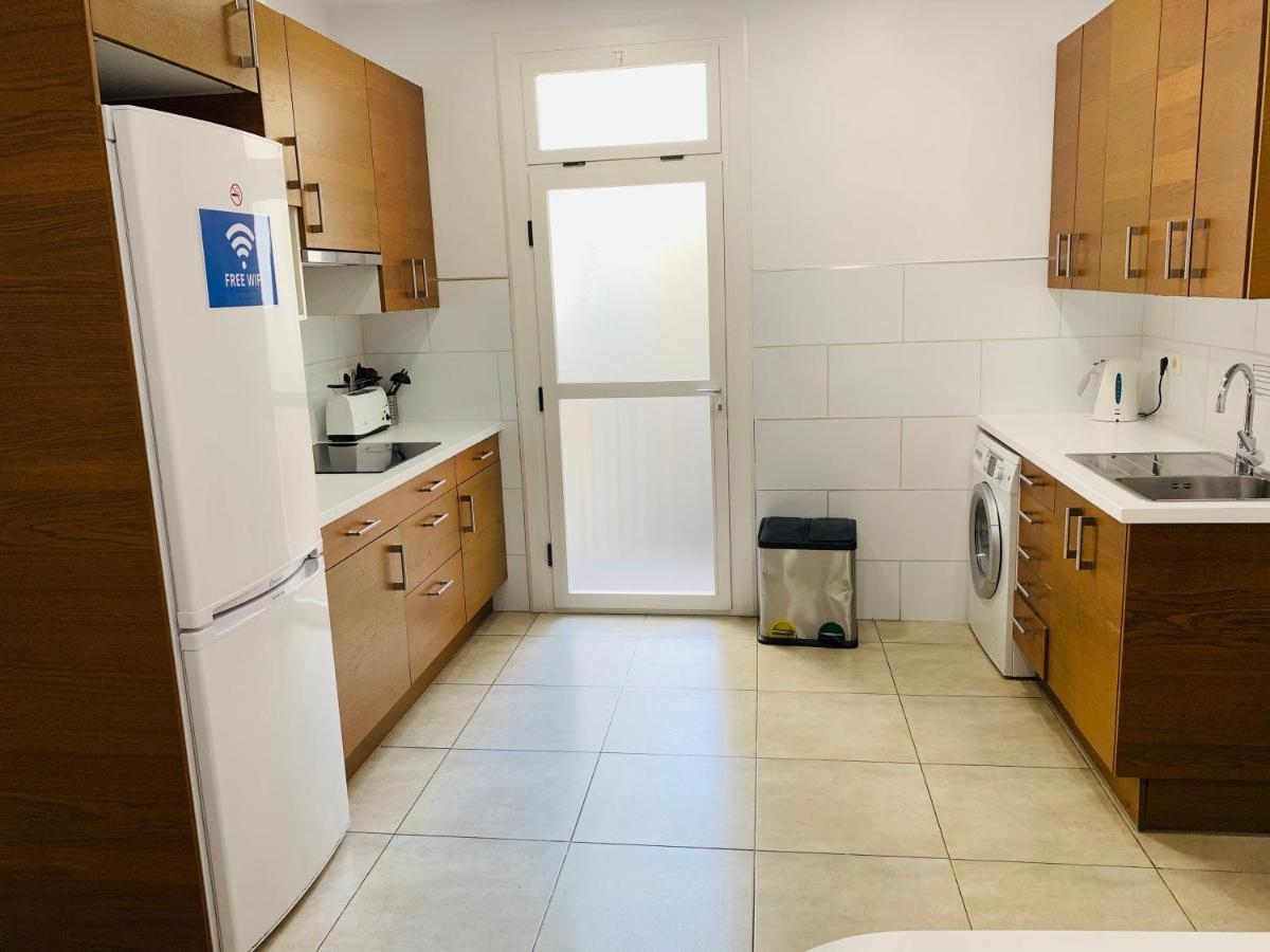 Super Balmes Guest House Βαρκελώνη Εξωτερικό φωτογραφία