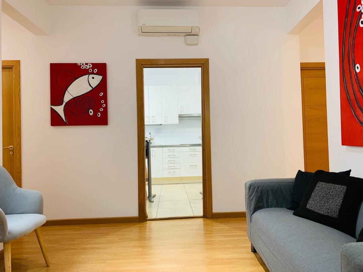 Super Balmes Guest House Βαρκελώνη Εξωτερικό φωτογραφία