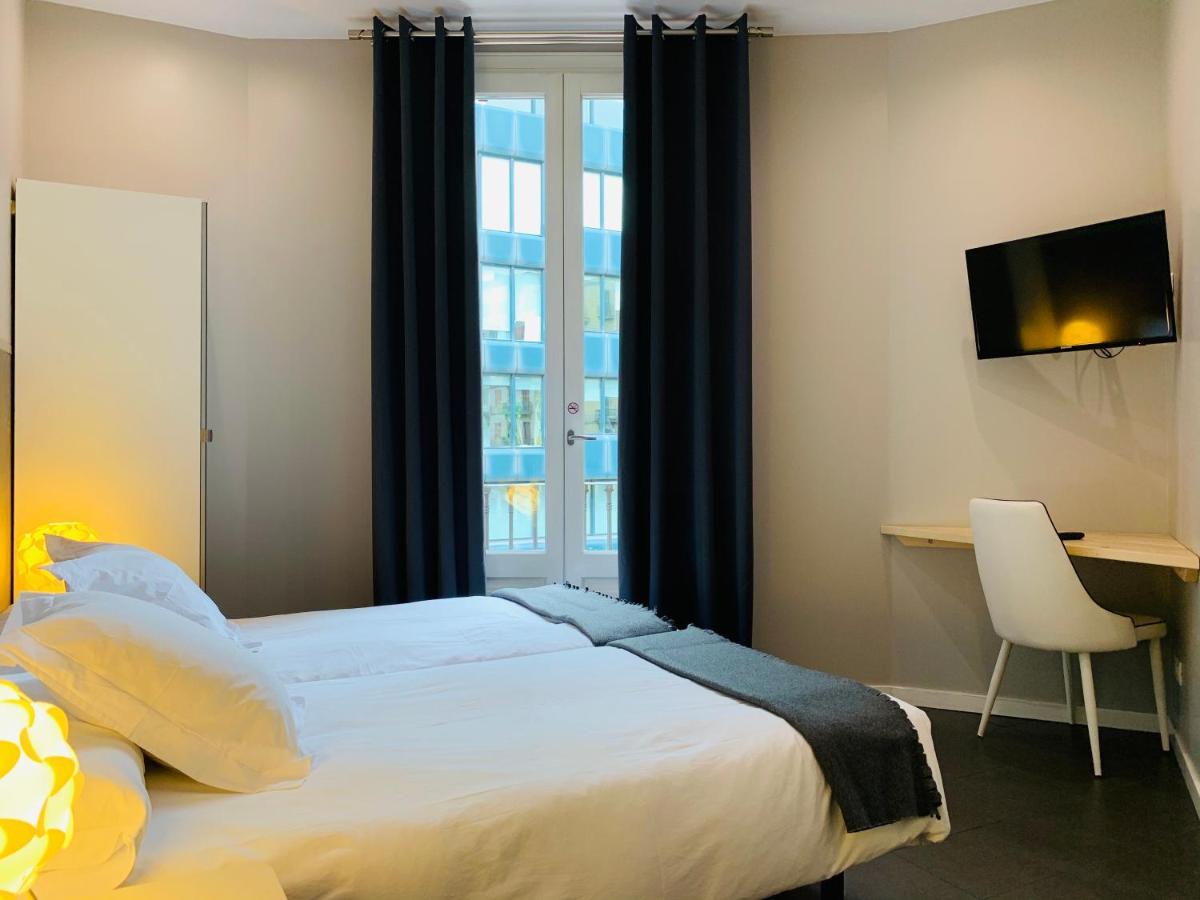 Super Balmes Guest House Βαρκελώνη Εξωτερικό φωτογραφία