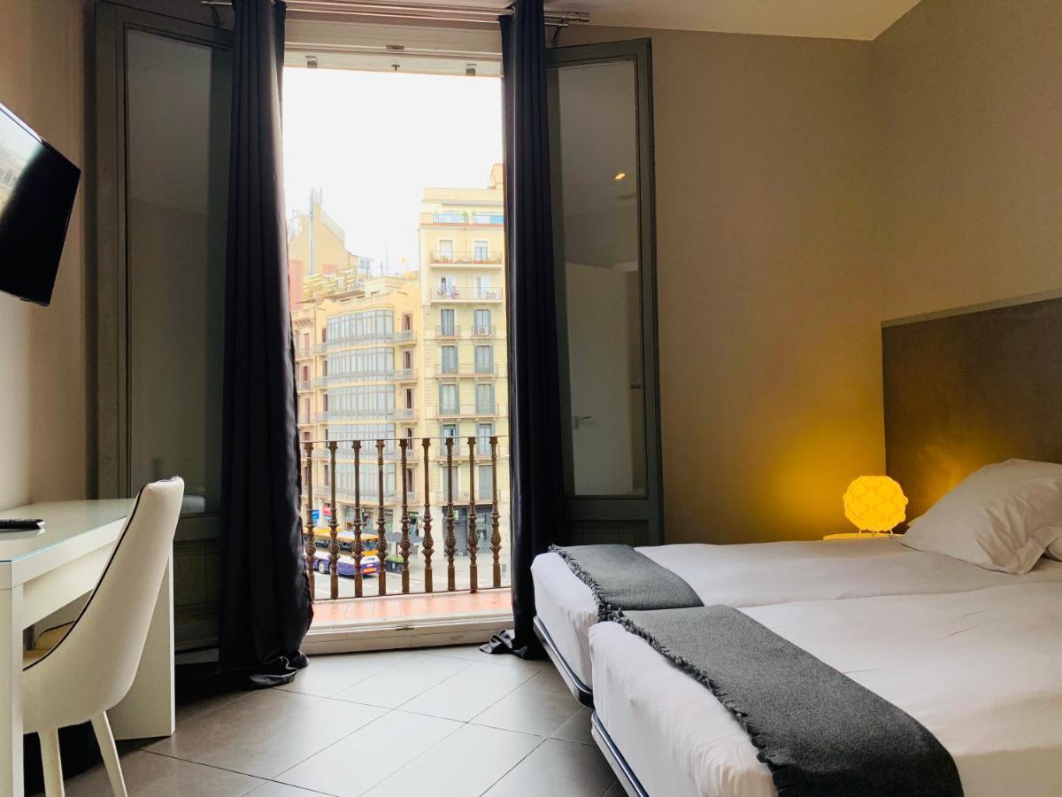 Super Balmes Guest House Βαρκελώνη Εξωτερικό φωτογραφία