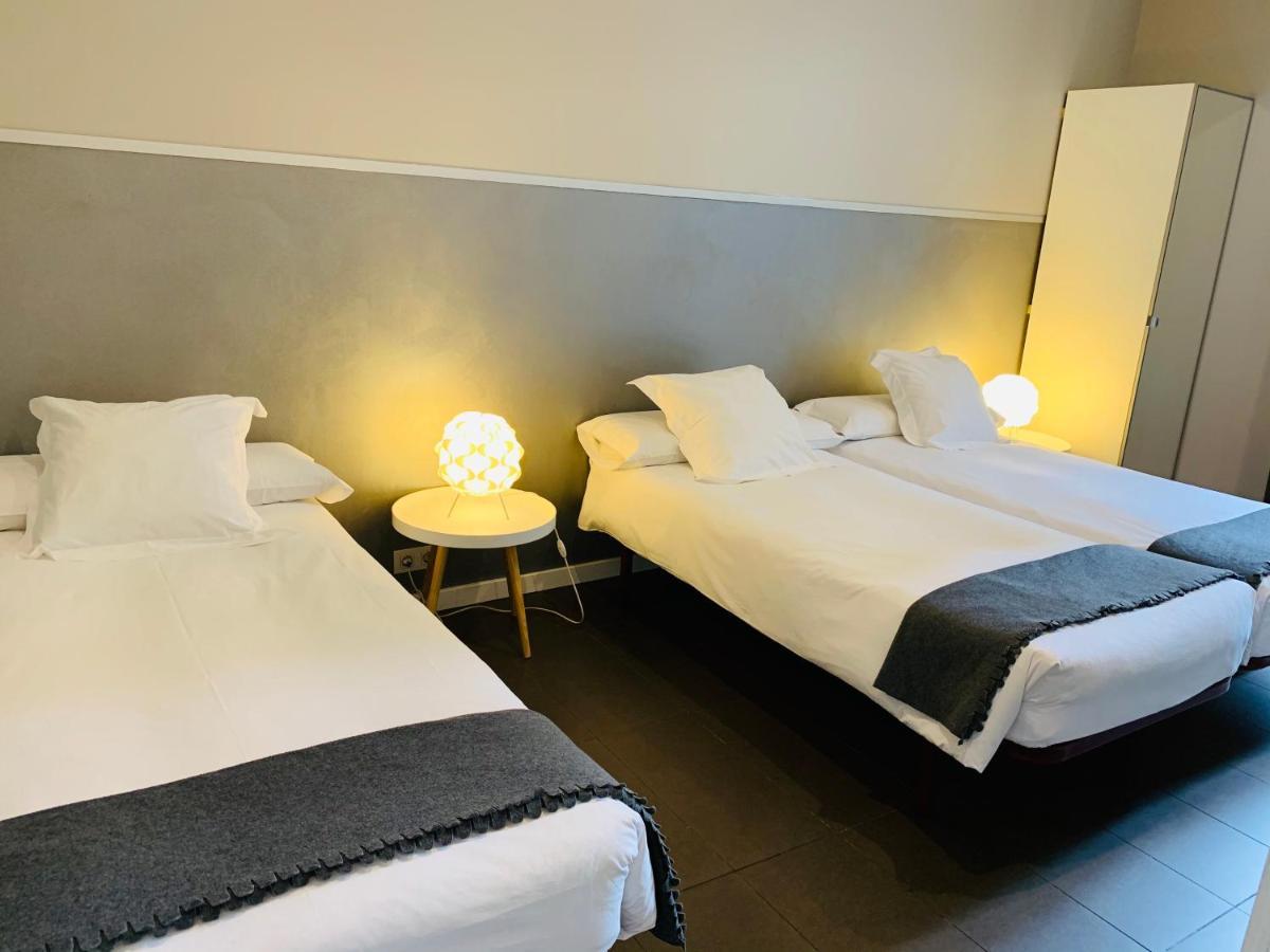 Super Balmes Guest House Βαρκελώνη Εξωτερικό φωτογραφία